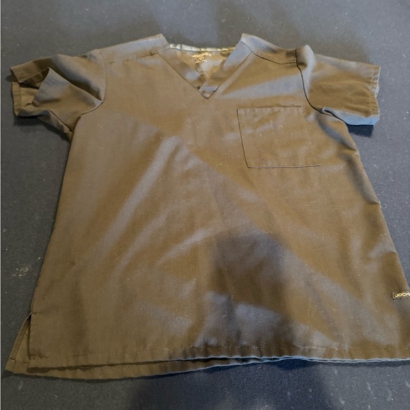 Tops - Jockey Women’s Black Scrub Top Sz S